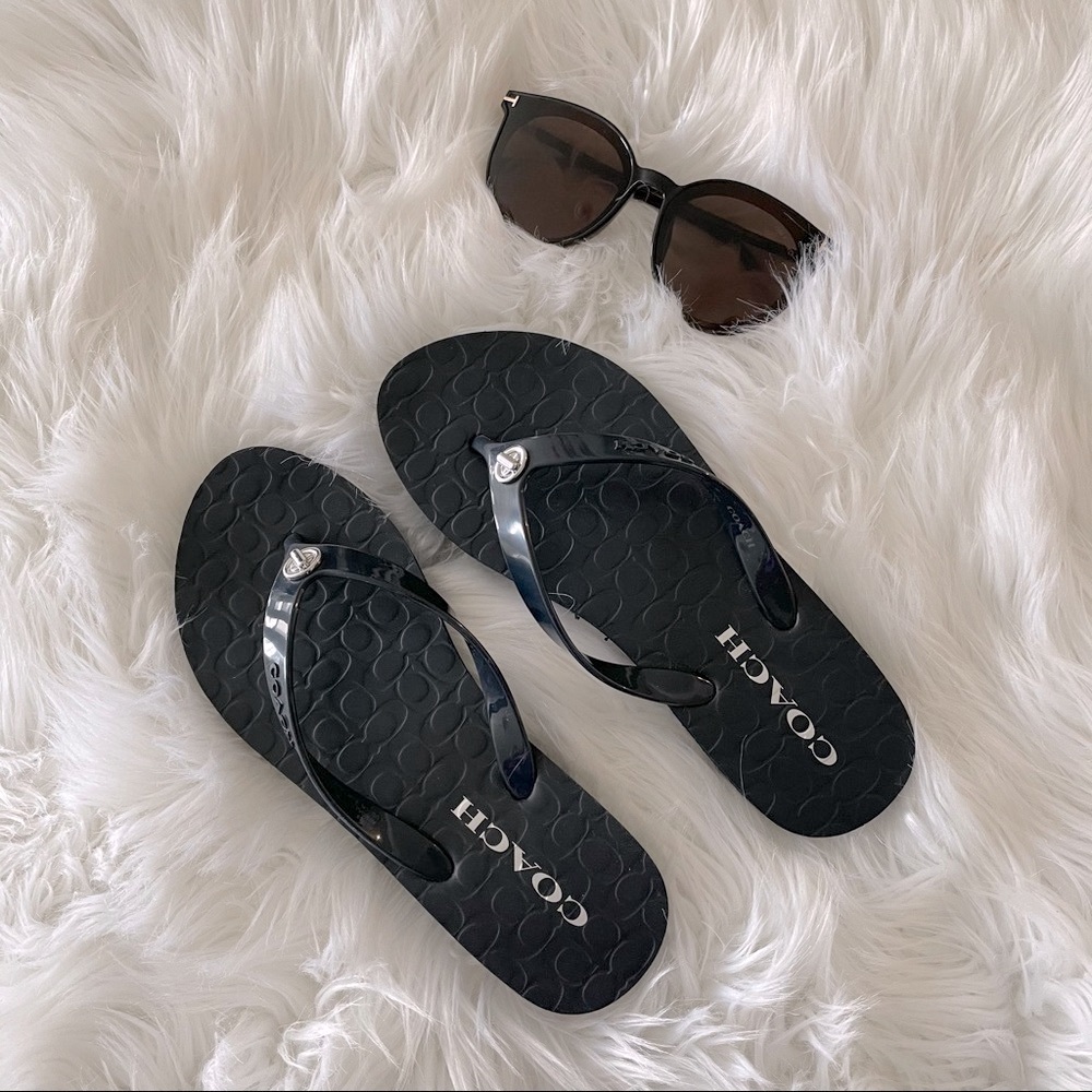 🌟HP🌟 Coach Abbigail Flit Flops in Navy